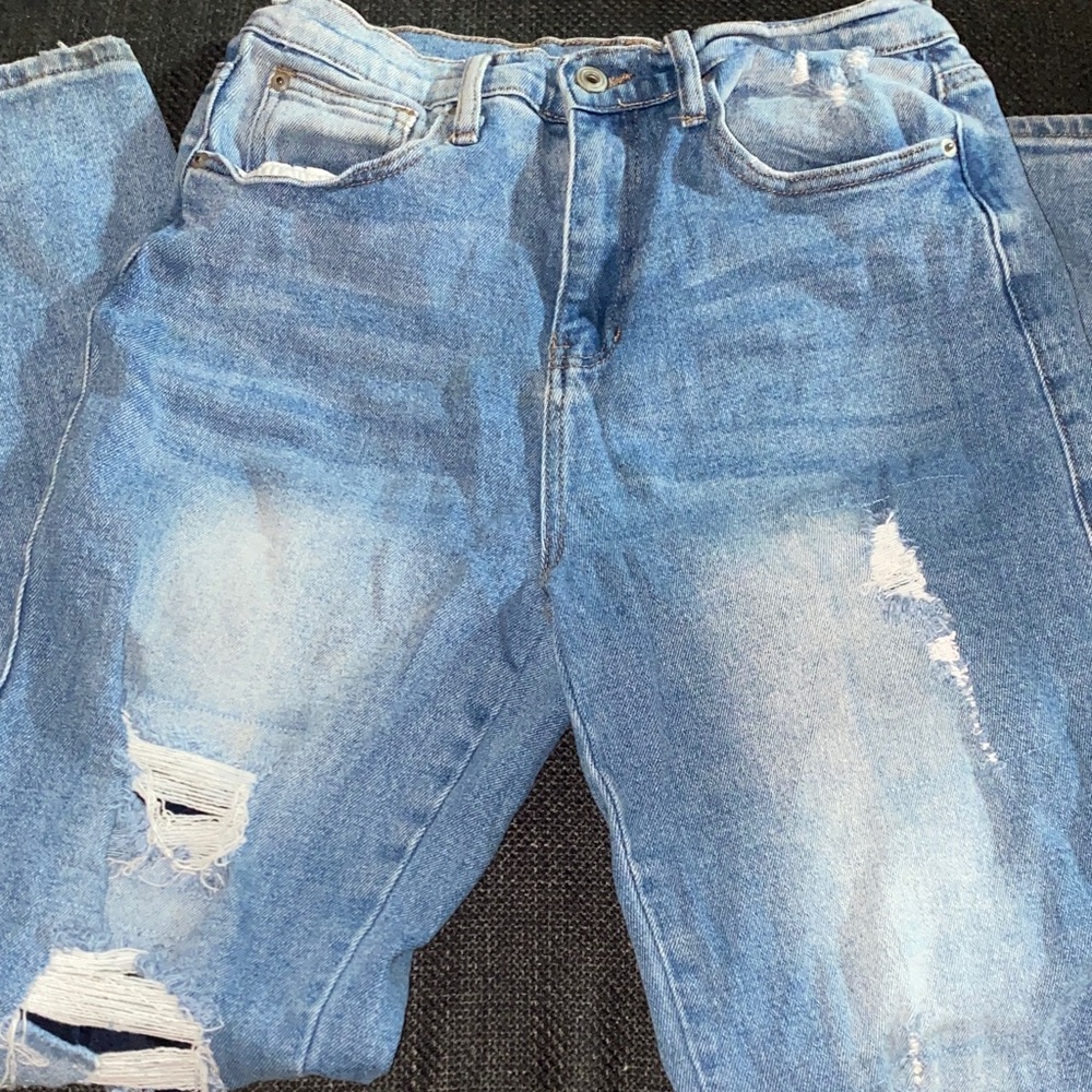 Blue Distressed Jeans